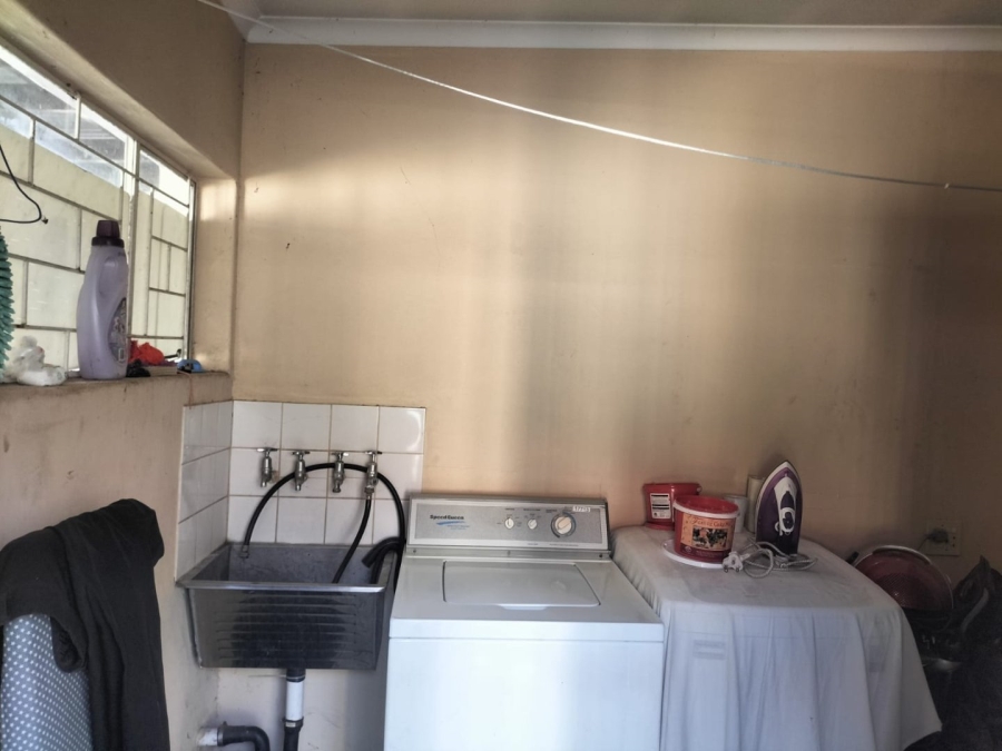 4 Bedroom Property for Sale in Universitas Free State
